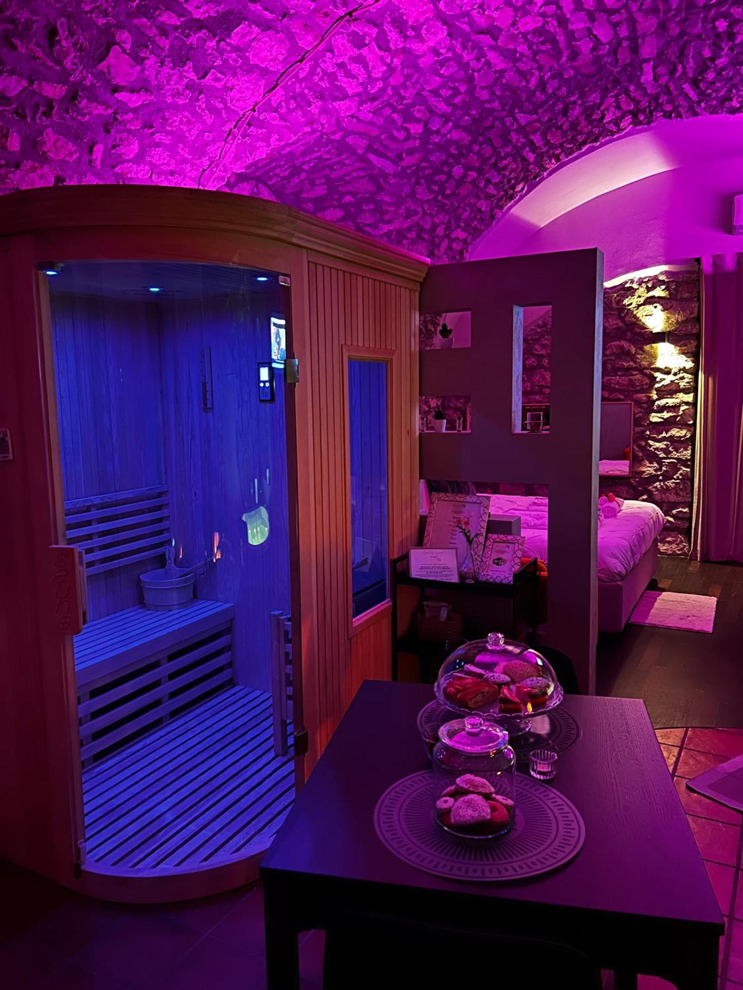 Vicolo72 Hotell Calitri Exteriör bild