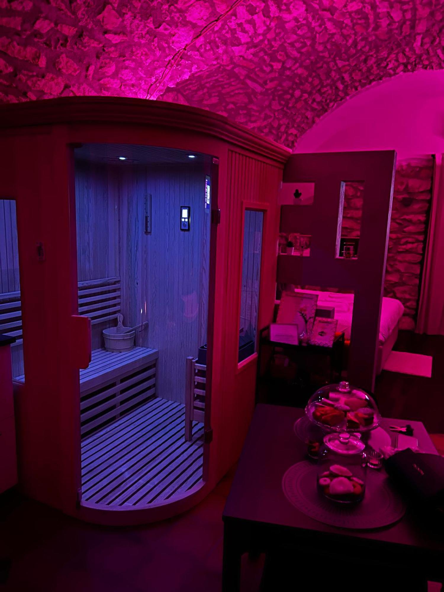 Vicolo72 Hotell Calitri Rum bild